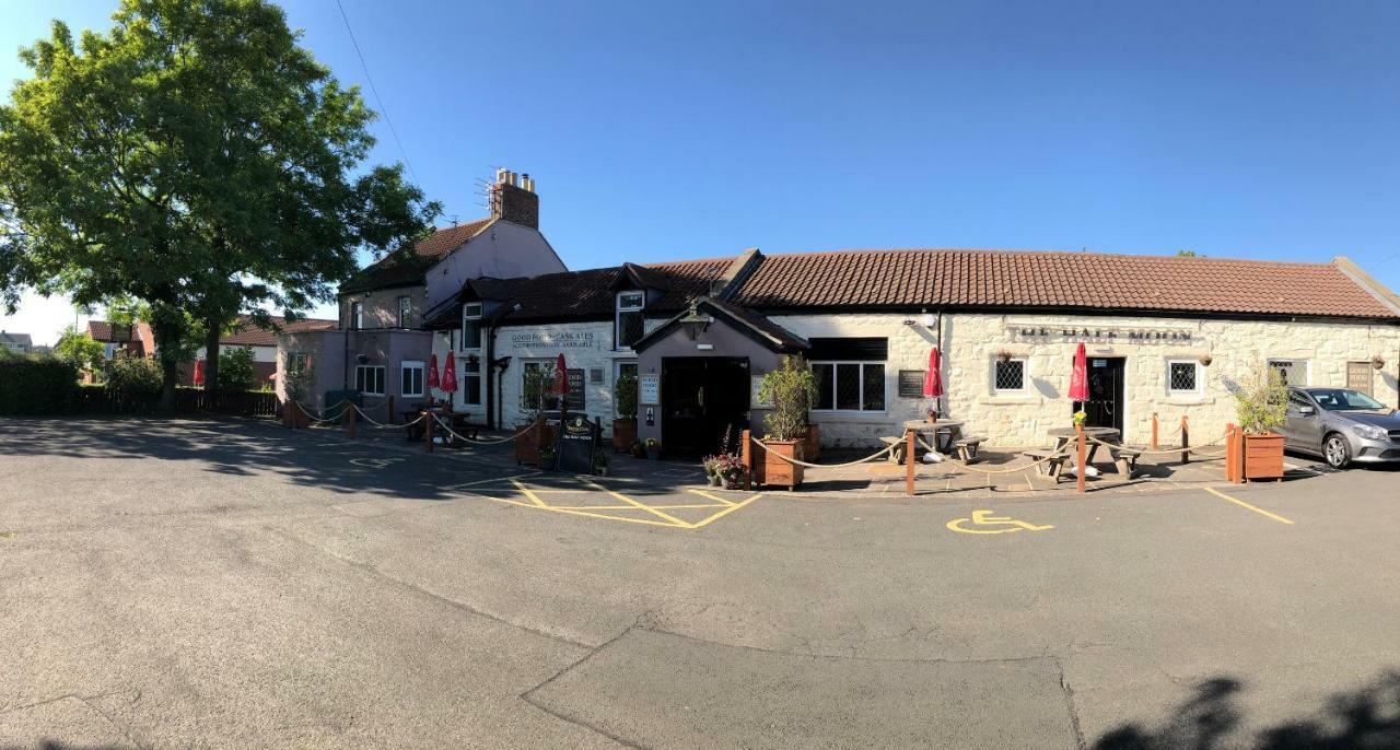 The Half Moon Inn Ashington  Bagian luar foto